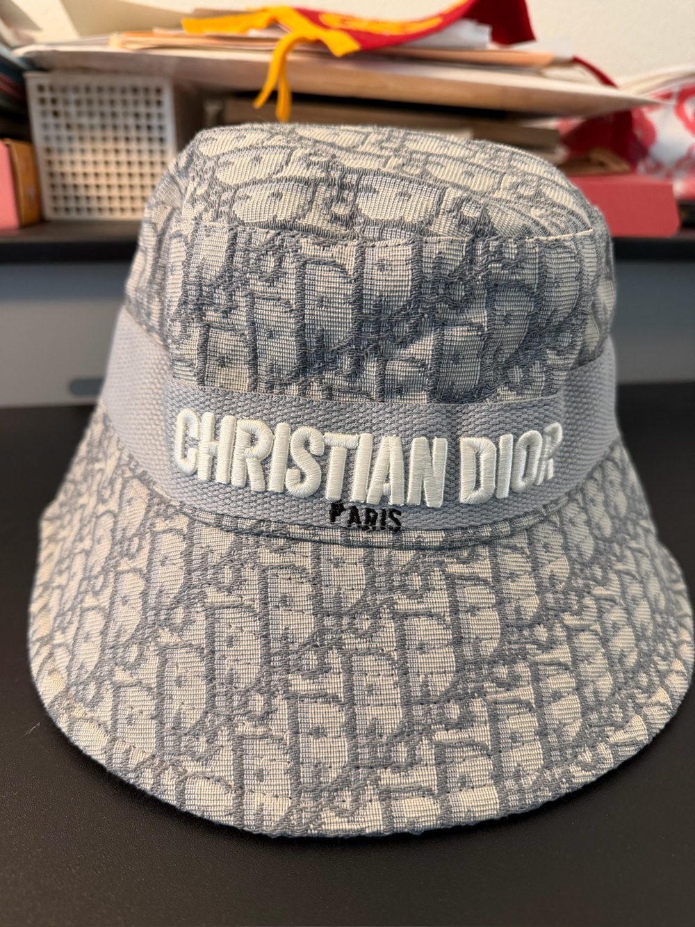 Brand New VIP GWP logo (Christian Dior) bucket hat light grey - Picture 3 of 5